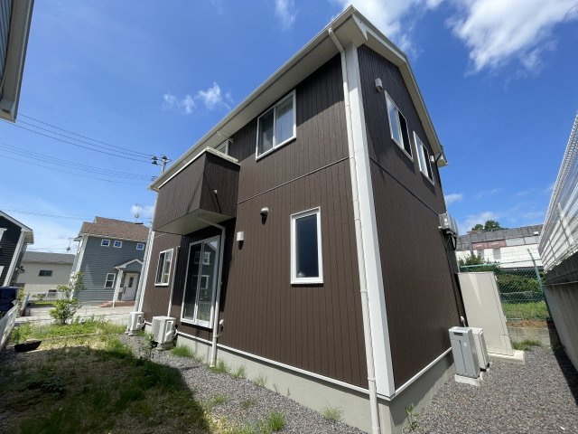 中古戸建・中古住宅　郡山市喜久田町赤沼向　富田東小学校・富田中学校の外観