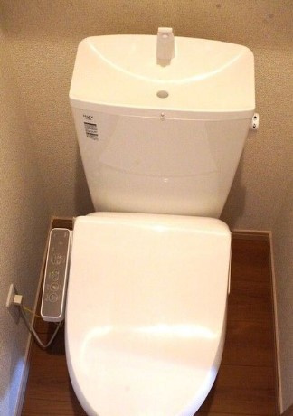 エスペランツァのトイレ|別部屋参考写真となります