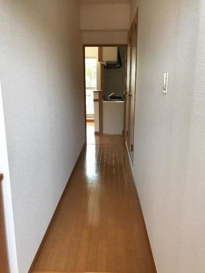 マンションプラティーノの内装|別部屋参考写真となります