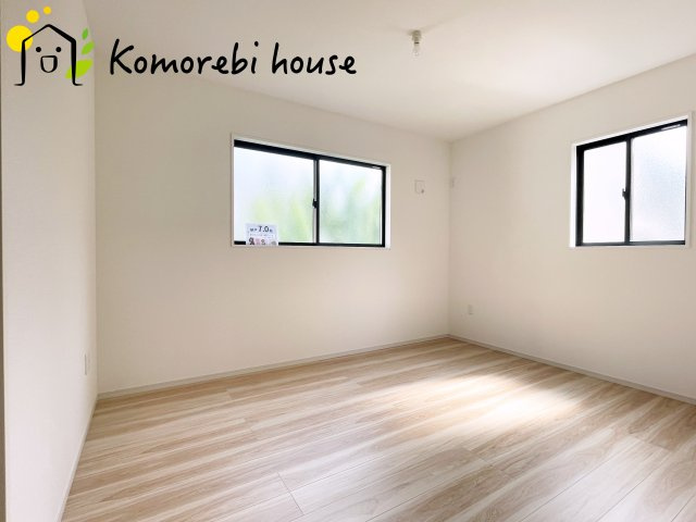 さいたま市見沼区蓮沼　９期　新築一戸建て　LIGARE　01の洋室|コンパクトで使いやすい洋室です