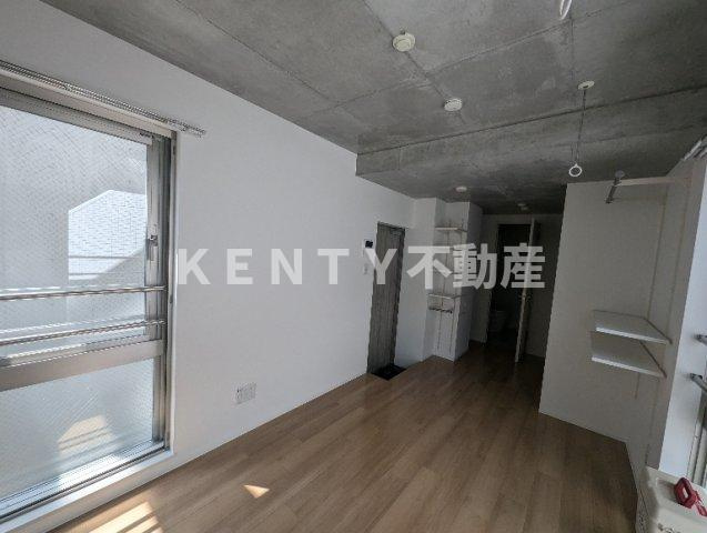【居間・リビング】 | レピュア雪谷レジデンス | こちらのリビングで趣味の時間をお楽しみください