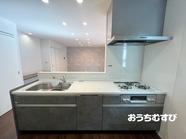 尾張旭市南原山町3期(全6棟)のキッチン