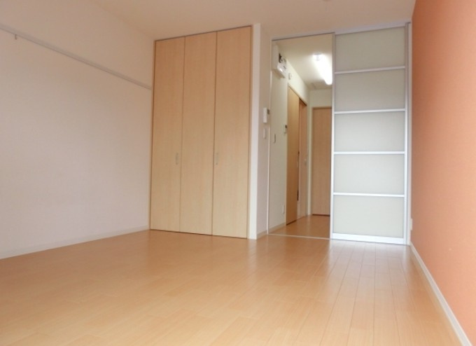 松戸市新松戸４丁目の賃貸マンション