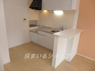 エトワールのキッチン|便利なカウンター付き