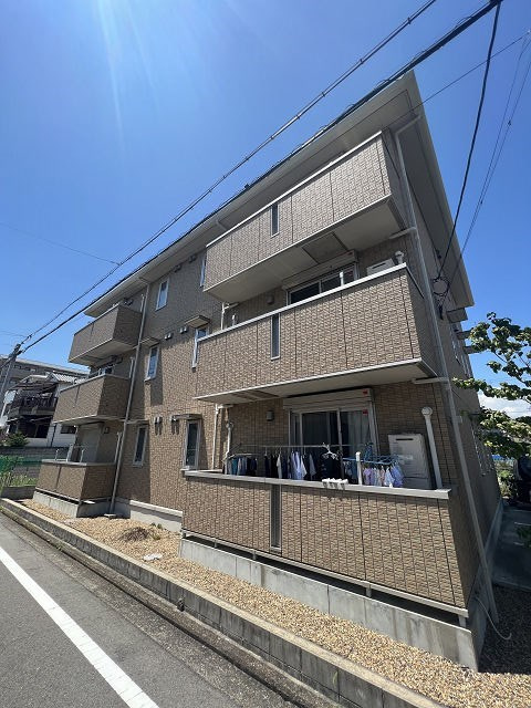 シューパレスⅢの外観|落ち着いた雰囲気の外観です
