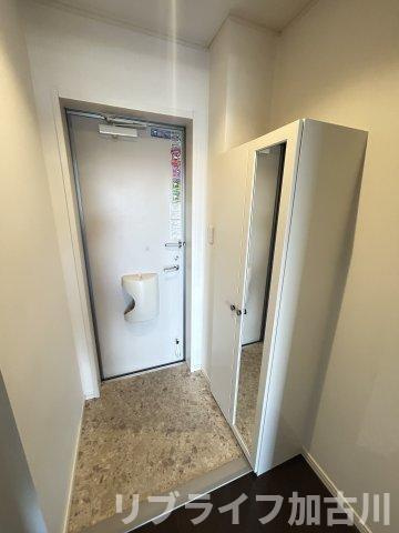 キラーナコートの玄関|205号室参照