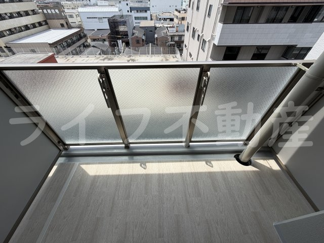 エスリード大阪イーストエッジのバルコニー