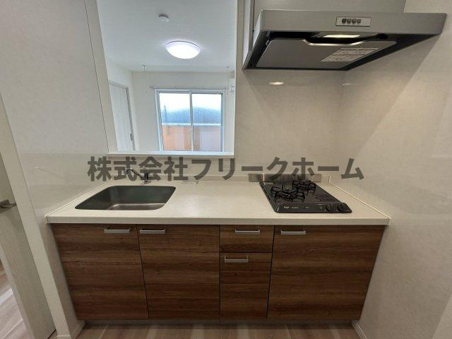 武蔵野市中町２丁目のアパートのキッチン