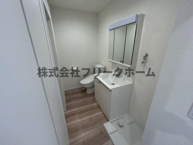 武蔵野市中町２丁目のアパートの独立洗面台