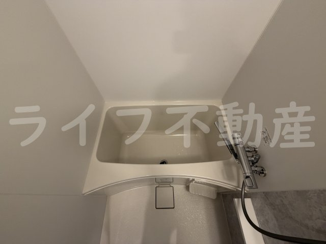 エスリード大阪イーストエッジの浴室