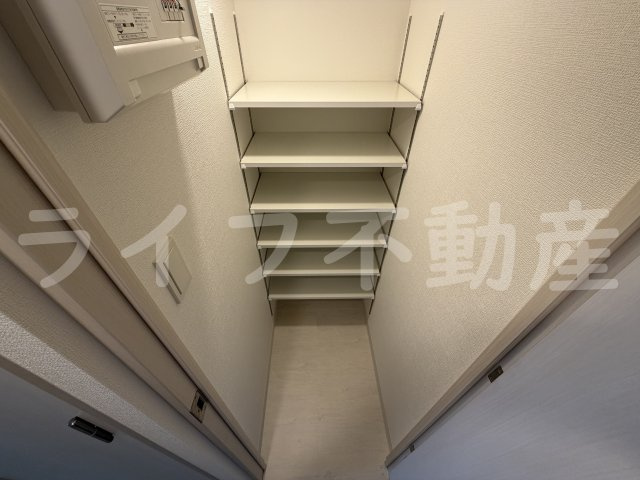 エスリード大阪イーストエッジの収納