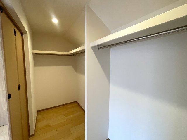 練馬区小竹町1丁目　新築未入居住宅　土地60坪×建物31坪の収納