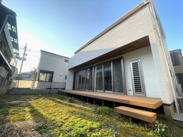 練馬区小竹町1丁目　新築未入居住宅　土地60坪×建物31坪の外観