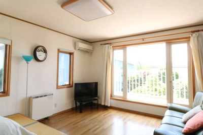 【居間・リビング】 | 益子町七井10LDK中古住宅