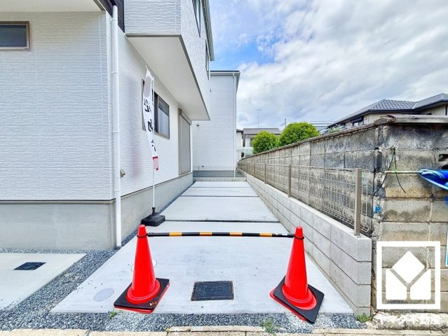 伏見区向島二ノ丸町　2期の駐車場