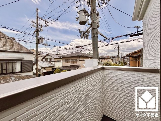 伏見区向島二ノ丸町　2期のバルコニー