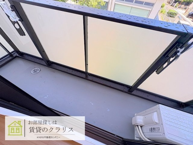 アレ・デ・フルール西向日駅前A棟のバルコニー