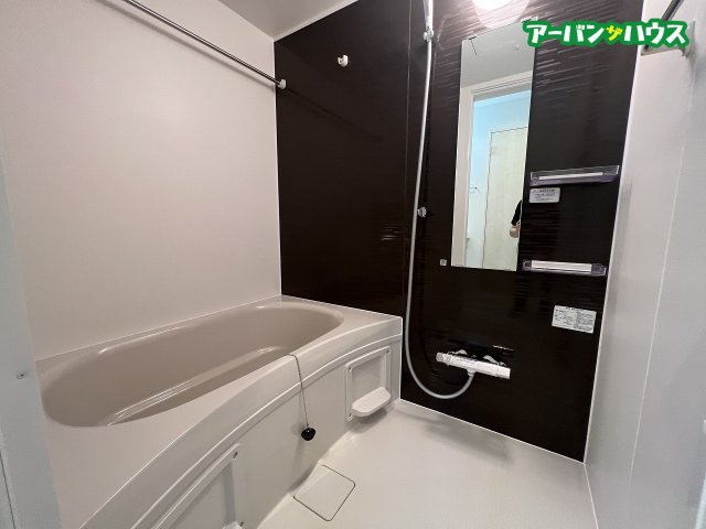 REGALEST 奥田中央Ⅱの浴室