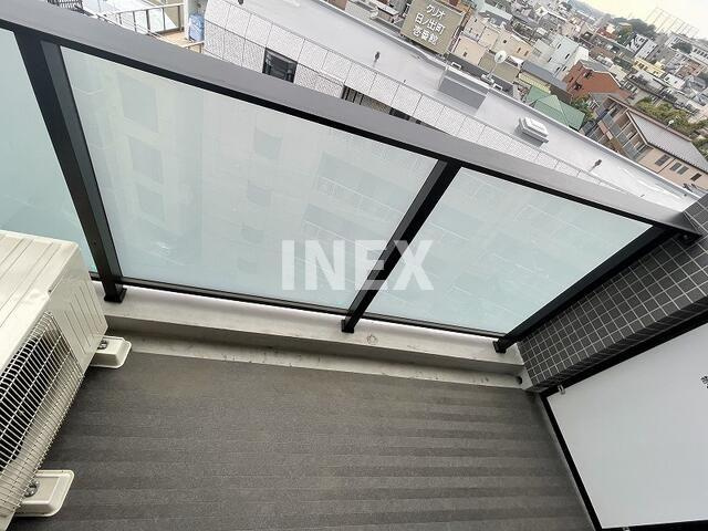 横浜市中区日ノ出町２丁目の賃貸マンションのバルコニー
