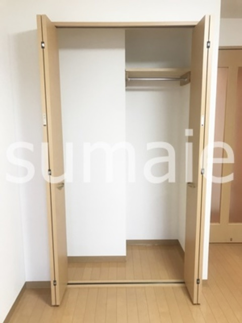 ビルクリバラの収納|クローゼットタイプの収納です。