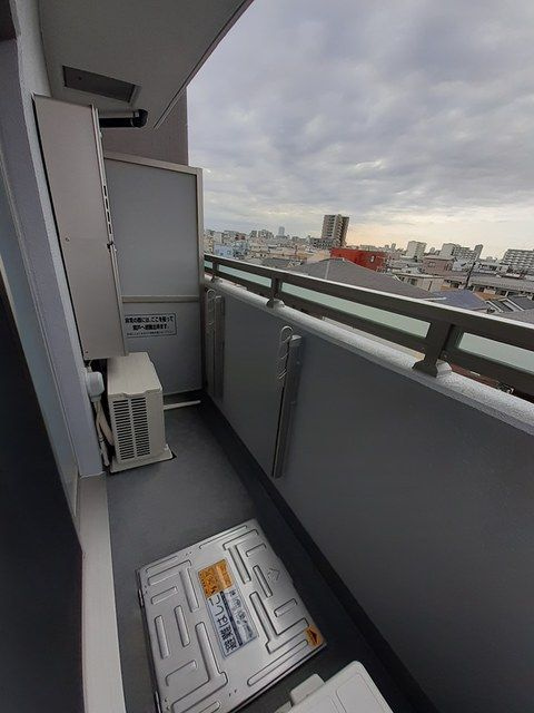 ヴィラ　フェリシア　小台橋のバルコニー