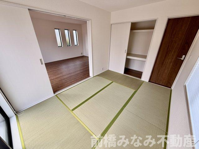 【新築】前橋市上増田町第3　限定１棟　リーブルガーデン　新築建売の和室|明るい和室です