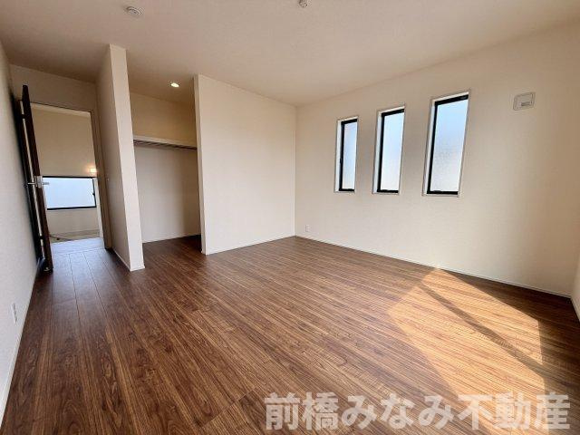 【新築】前橋市上増田町第3　限定１棟　リーブルガーデン　新築建売の洋室|スタンダードな洋室です