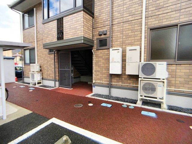 ファミール Ａのその他共用部分|共用入口部