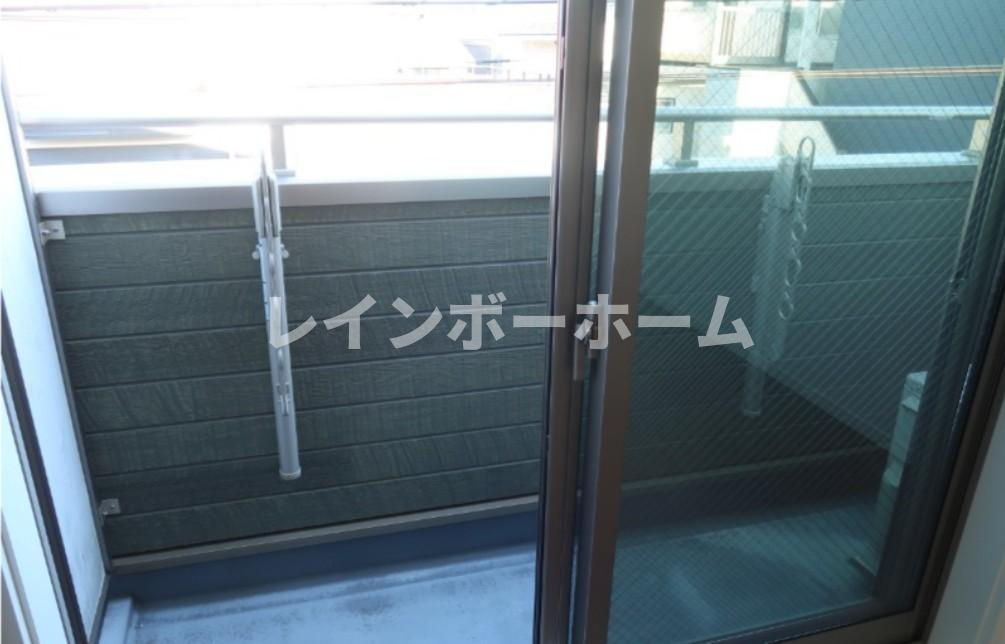 Ｐｒｅｃｉｏｕｓ　Ｅａｒｔｈ　逆井特典：仲介手数料が無料です!!のバルコニー|バルコニー付きです