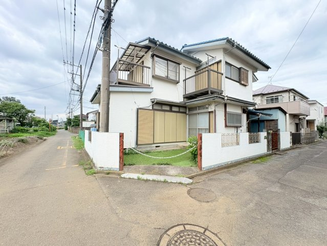 狭山市東三ツ木　建築条件なし売地　西武新宿線『新狭山駅』徒歩13分　【新狭山小学区】の前面道路含む現地写真