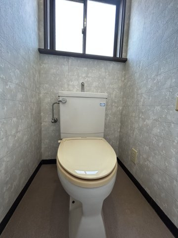 新潟市東区中野山6丁目のトイレ