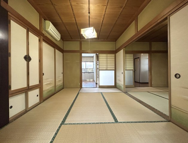 新潟市東区中野山6丁目の和室