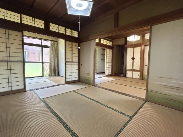 新潟市東区中野山6丁目の和室