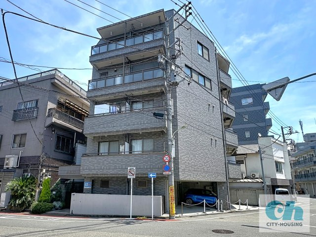 K-BLDG（K-ビルディング）203号室の外観