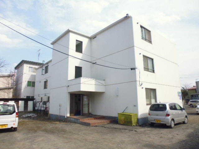 クレス東2条の外観
