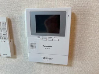 【内装】 | 仮称）天童市駅西４丁目新築アパート | カメラ付インターホン（イメージ）