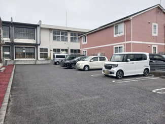 【駐車場】 | ミルローズＭ | 駐車場に車を止められます