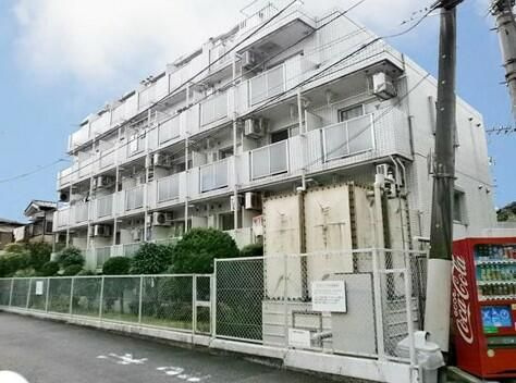 八王子市中野山王２丁目の賃貸マンションの外観