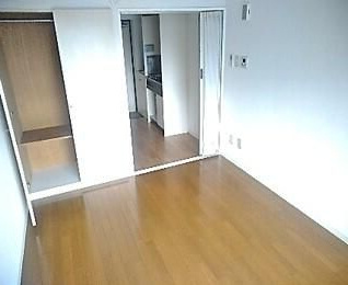 八王子市中野山王２丁目の賃貸マンションの寝室