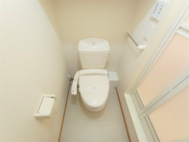 レオパレスイースト　ストーンのその他|トイレスペースです。