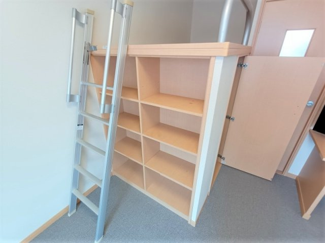レオパレスＡＹＯＫＡの内装|収納スペースです。