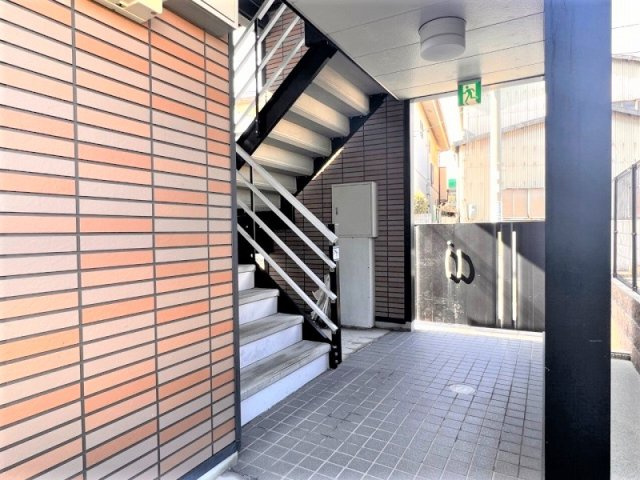 レオパレスきずりのその他|物件入り口です。