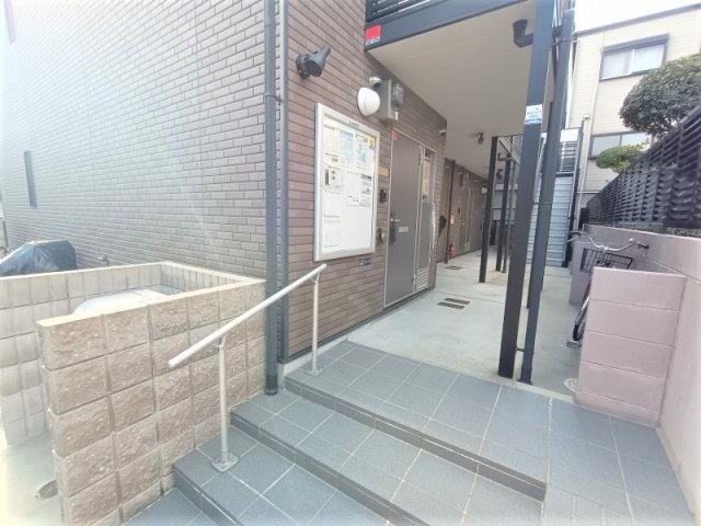 レオネクストＮＡＫＡＪＩＭＡのその他|物件入り口です。