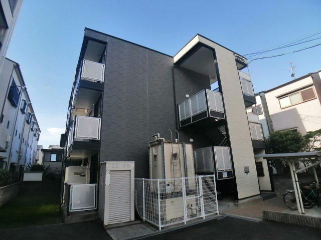 レオパレス妙楽の外観|外はこのようになっています