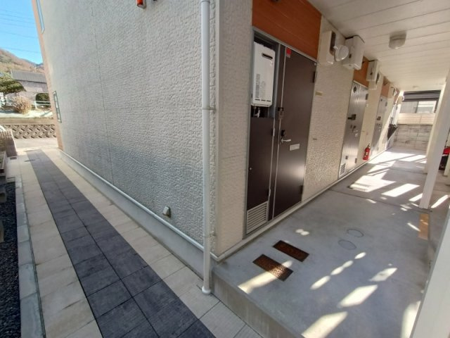 レオネクストウッドのその他|物件入り口です。