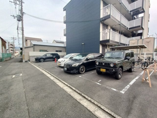 レオパレスＷｉｎｄⅡのその他|駐車スペースです。