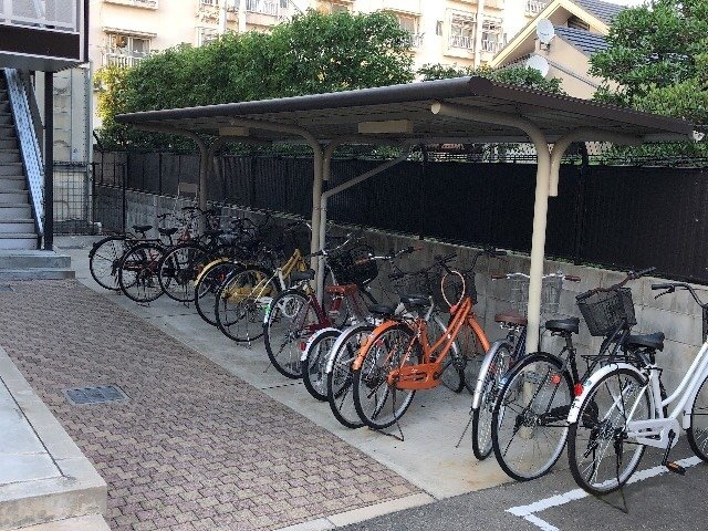 レオパレスエーデル菱屋西のその他