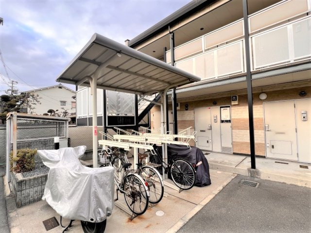 レオパレスはじめのその他|駐輪スペースです。