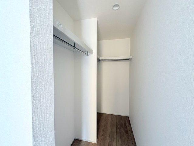 リーブルガーデン　岐阜市下奈良2丁目　全3区画分譲の収納|■ウォークインクローゼット
■ヤマダ不動産　株式会社リライフ　