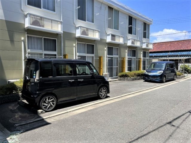 レオパレスｃｈｕＴＴｉのその他|駐車場は別料金となります。